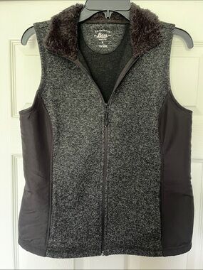 G.H. Bass & Co. Knit Vest